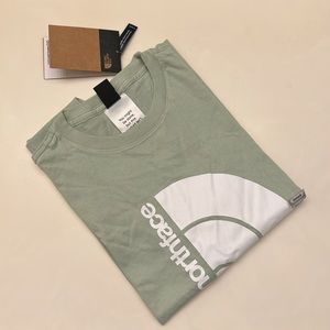 The North Face Women’s Shirt